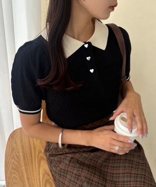 overE 96 白　 Vネック セーター　袖ボタン　Heart closet overE 96 白 Vネック セーター 袖ボタン Heart closet