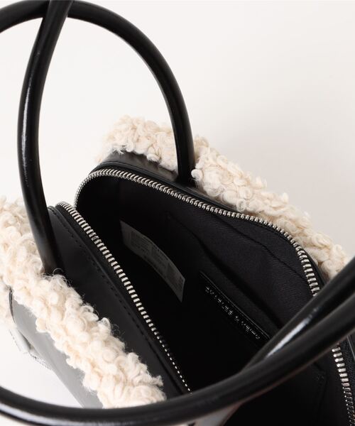 チャールズアンドキース　バッグ CHARLES ＆ KEITH（チャールズ&キース） ショルダーバッグ バッグ