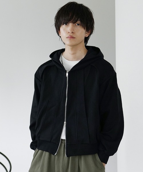 MinoriTY(マイノリティ) パーカー 「MinoriTY」ショート丈 MinoriTY(マイノリティ) パーカー 「MinoriTY」ショート丈