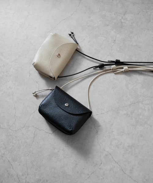 SENTI（センティ） ポーチ SENTI SHRINK LEATHER NECKWALLET