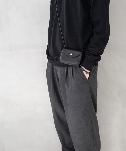 ソコハカトナク…鈍い光leather皺歪み鎖＋ケースネックウォレット 本革 ネックウォレット L字型 クロコ型押しブラック】 その他ミニ財布