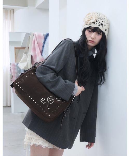 Smyeon アソートスタッズショルダーバッグ Smyeon ショルダーバッグ バッグ Assortment studded shoulder bag