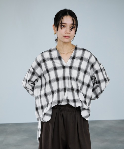 ブラウス シャツ milli de l'air Key-Neck Check Blouse/キーネック
