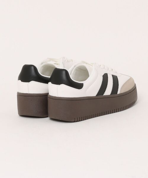 「Shoes in Closet」 ローカットスニーカー LL ライトベージュ レディース_画像2