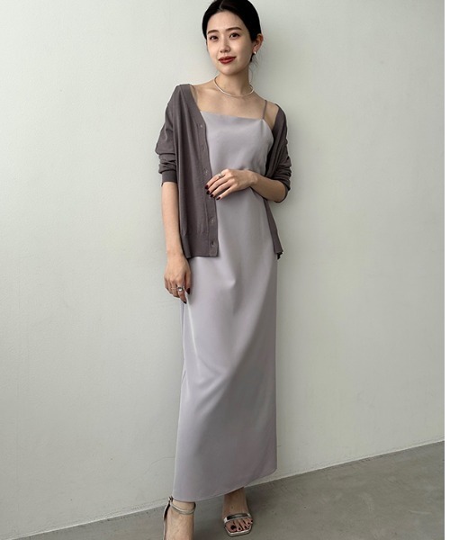 「anuans」 キャミソールワンピース MEDIUM ブラック レディースの画像