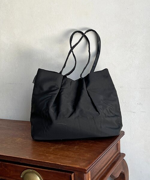 ナイロン製 ブラック トートバッグ サスティナブル素材・WEB＆一部店舗限定】NUOTO NYLON TOTE トート