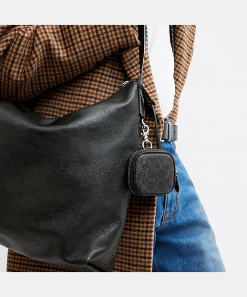 COACH（コーチ） ポーチ クリップ オン ポーチ・シグネチャー アップ