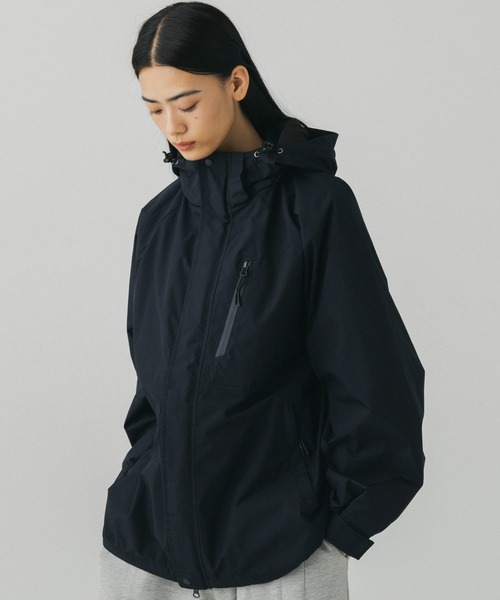 フード付きブラックダウンジャケット phenix（プラスフェニックス） ダウンジャケット ダウン HALF COAT