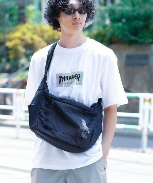 THRASHER（スラッシャー） ショルダーバッグ RUNNING PUSH Shoulder 