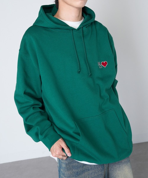 MAISON CLUB（メゾンクラブ） パーカー 「MAISON CLUB」ワンポイント