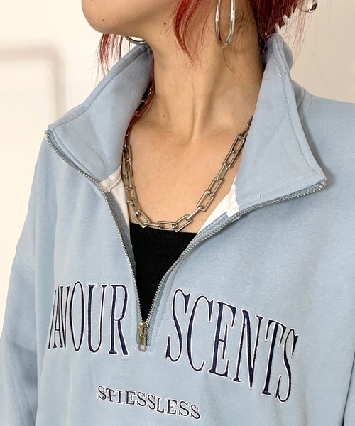 weekendロゴ入りグレー トレーナー AO2 トレーナー スウェット Embroidered Logo Sweatshirt / 刺繍