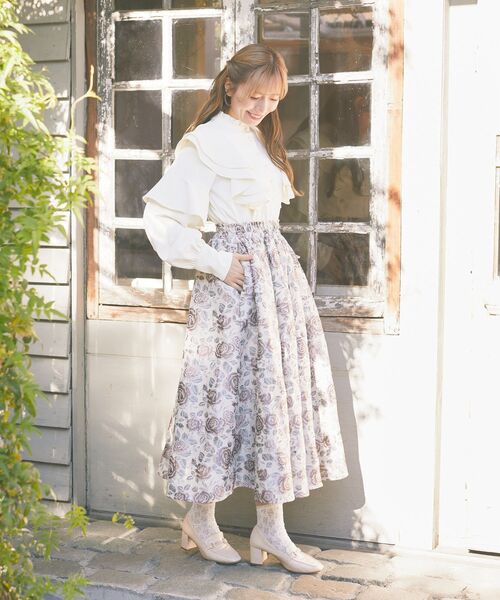 美品✨ ERDEM フラワージャガード フレアスカート 膝丈 タック Areeam スカート フラワージャガードフレアスカカート