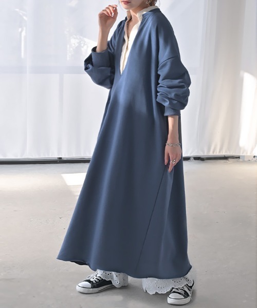 HUG.U（ハグユー） ワンピース 深V抜け感スウェットワンピース