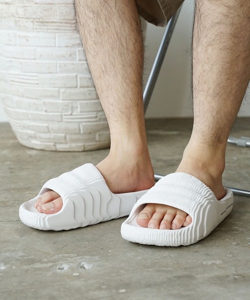 [ADIDAS] サンダル アディレッタ 22 ADILETTE 22 ホワイト adidas ADILETTE 22 