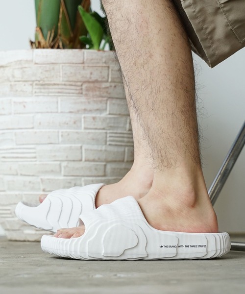 ★adidas originals★大人気★ADILETTE 22 アディレッタ★追跡可 ☆adidas originals☆大人気☆ADILETTE 22 アディレッタ☆追跡可
