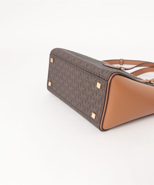 MICHAEL KORS（マイケルコース） ショルダーバッグ バッグ TARYN