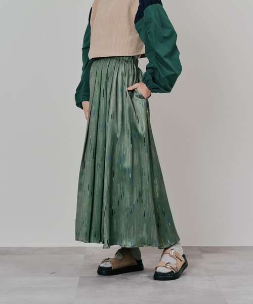 TEVALT スカート アートラインプリントハーフプリーツスカート