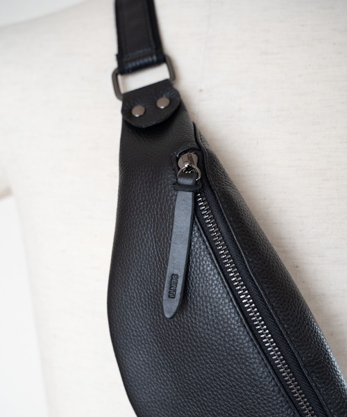 SENTI（センティ） ウエストポーチ SENTI SHRINK LEATHER FLAT BODY