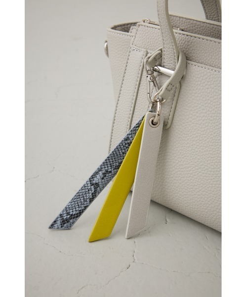 AZUL BY MOUSSY（アズールバイマウジー） ショルダーバッグ バッグ