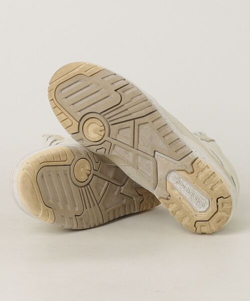 New Balance（ニューバランス） ハイカットスニーカー 23.5cm ベージュ