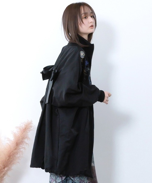 iS ScoLar 561206：リボン×花刺繍ドルマンスリーブブルゾン iS ScoLar（イズスカラー） ブルゾン SALE is ScoLar イズ スカラー