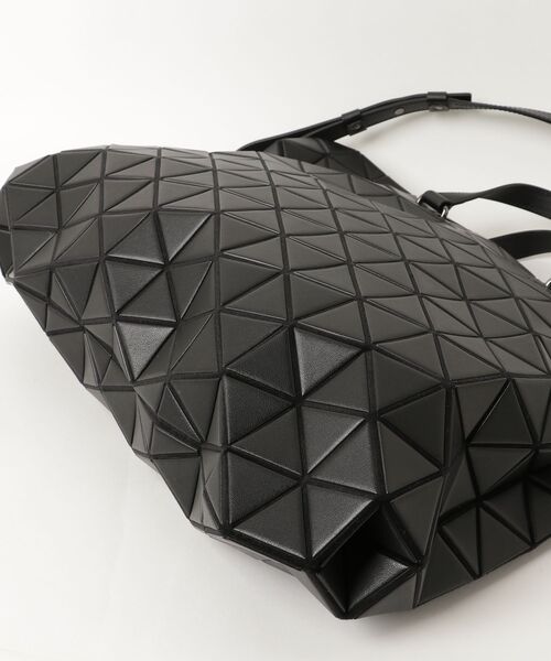 イッセイミヤケ　２WAYバッグ BAO ISSEY MIYAKE 「BAO MIYAKE」 2WAYバッグ - ブラック レディース