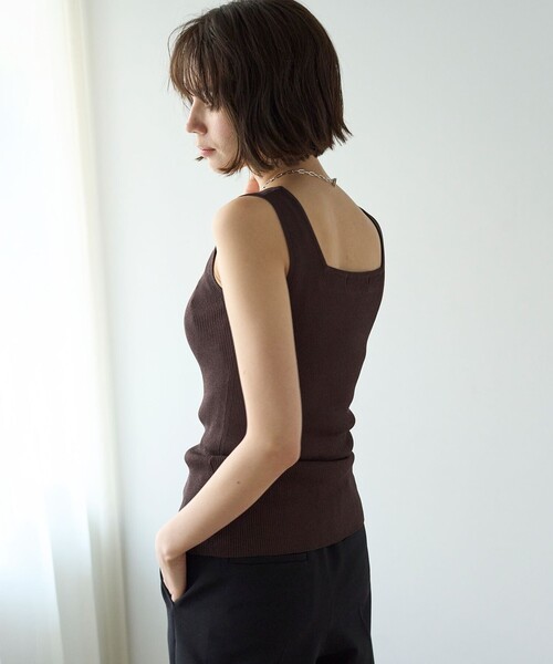 「UNFILO」 ノースリーブトップス MEDIUM ブラック レディース_画像2