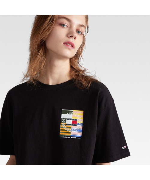 【トミージーンズ】【オンライン限定】ラグジュアリーオーバーサイズクロップドTシャツ TOMMY JEANS 【トミージーンズ】【オンライン限定