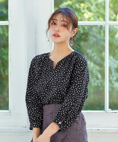 Tiaclasse ブラウス シャツ 「洗える」柄プリントブラウス レディース