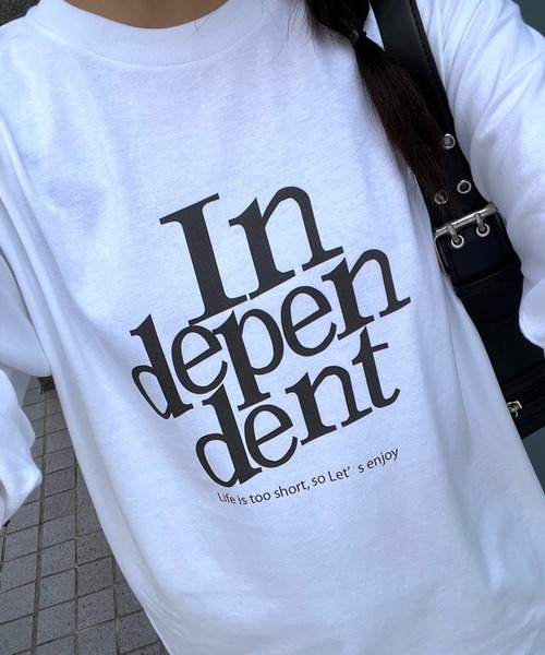 fiere（フィエール） tシャツ 文字グラフィックロンT／長袖Tシャツ