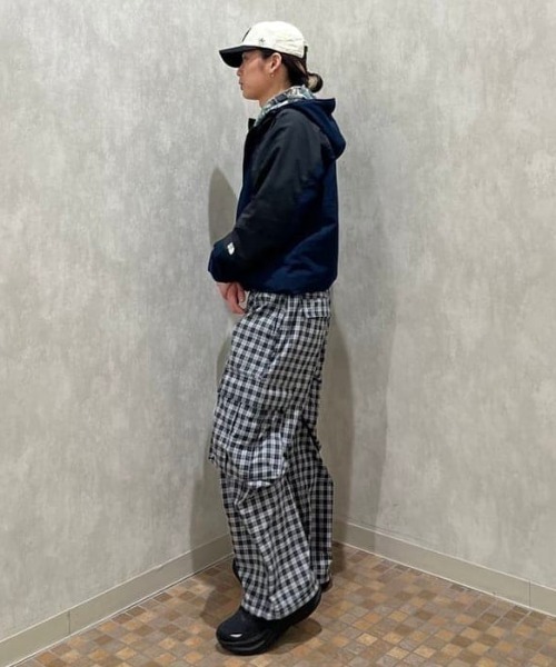 美品　NETFLIX x BEAMS コラボ　カーゴパンツ　イージーパンツ 美品 NETFLIX x BEAMS コラボ カーゴパンツ イージーパンツ