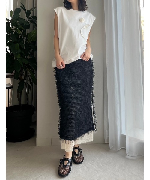 ルシエルブルー ビスチェTシャツ  未使用！！ LE CIEL BLEU（ルシェルブルー） tシャツ フラワーアップリケスリーブ