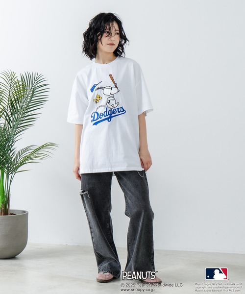 即発送メンズM 全選手サイン入り ドジャース チャンピオンズ Tシャツ まちゃさん専用】Lサイズ 全選手サイン入り ドジャースTシャツ