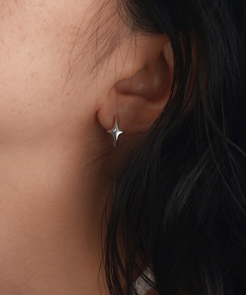 whoseA（フーシー） ピアス 「silver925」4pointed starPierce/四芒星