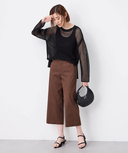 2025販売中　度詰めレディースパンツ　新品未使用タグつき　色　OffWhite 2025販売中 度詰めレディースパンツ 新品未使用タグつき 色 OffWhite
