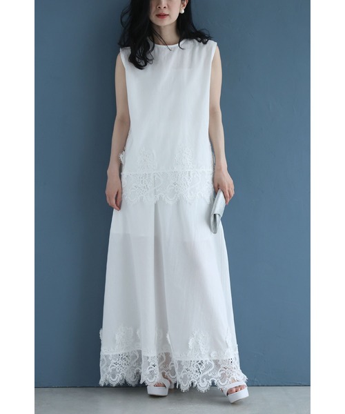 cawaii tシャツ 裾に浮かぶレースのカットソーとロングスカート2点