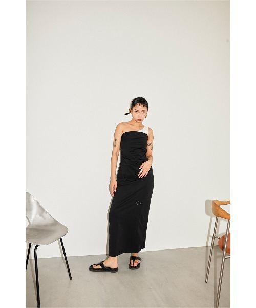 ワンピース TUCK BARE I LINE OP