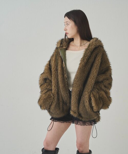 who’s who gallery 2WAY リバーシブルボアブルゾン　アウター WHO'S WHO gallery（フーズフーギャラリー）の「【4WAY】COOPER
