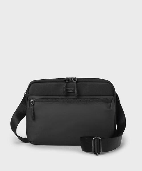 TAKEO KIKUCHI ブラックショルダーバッグ【新品未使用】 TAKEO KIKUCHI（タケオキクチ） ショルダーバッグ スマートキャリー