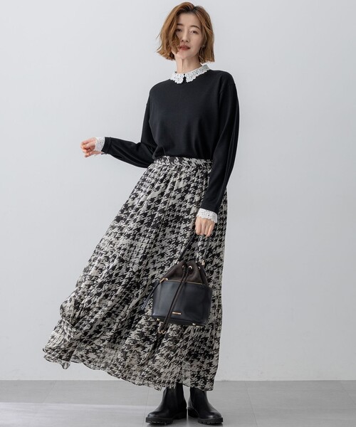 23区（ニジュウサンク） ニット セーター 「洗える」エンブロイダリー