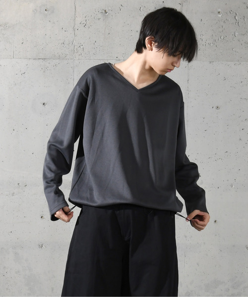 美品 ザロウ クルーネック バックジップ カットソー トップス ９分袖 ブラック 美品 ザロウ クルーネック バックジップ カットソー トップス 9分袖