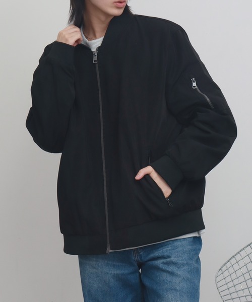 カルバンクライン プリマロフト MA-1 ボンバージャケット 短丈 y2k カルバンクライン プリマロフト MA-1 ボンバージャケット 短丈 y2k