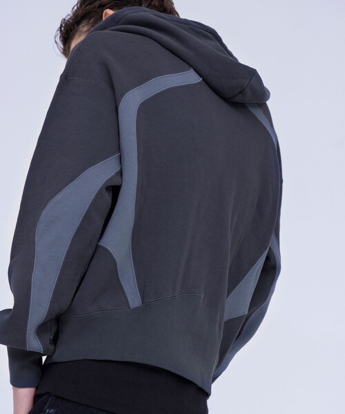 NVRFRGT（ネヴァーフォーゲット） パーカー 「Russell Athletic