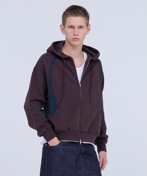 NVRFRGT（ネヴァーフォーゲット） パーカー 「Russell Athletic