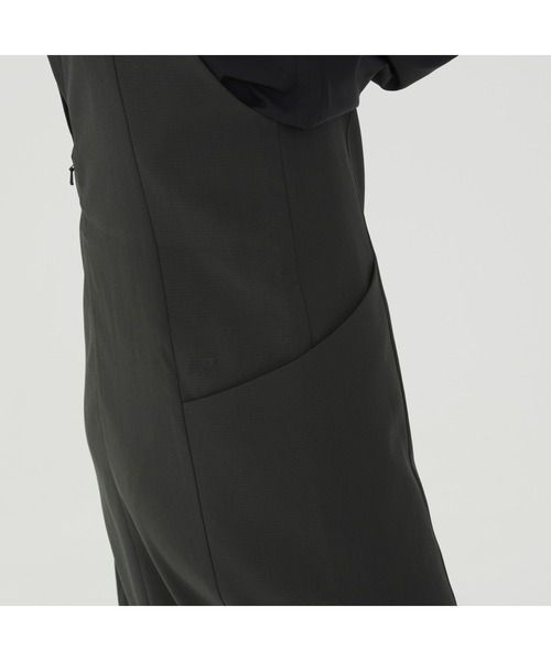 New Balance MET24 Front Split Dress レディース : ZOZOTOWN