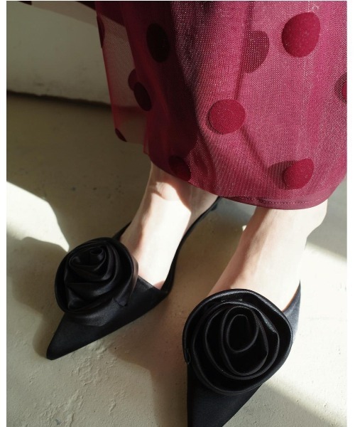 パンプス ROSE MOTIF SATIN MULE