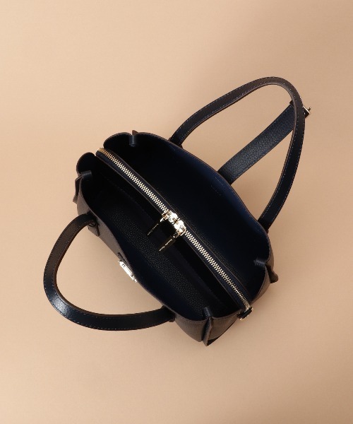 Samantha Thavasa ハンドバッグ スクエア金具 シンプル