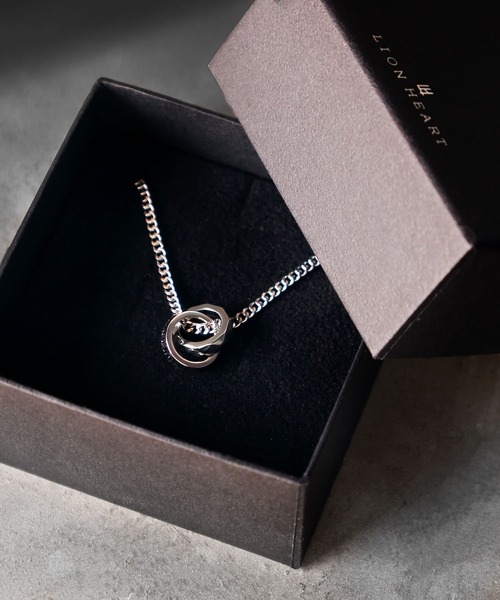 LION HEART ネックレス 新品 LION HEART ネックレス “for Gift”スピニンググロウスラッシュ