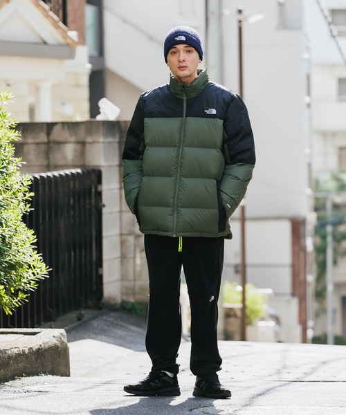 THE NORTH FACE フード付きダウンジャケット Mサイズ カーキ　美品 THE NORTH FACE（ザ ノースフェイス） ダウンジャケット M カーキ