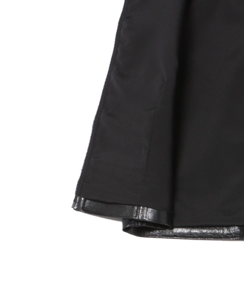 ベスト/ジレ MSGM MSGM（エムエスジーエム） ベスト ジレ クラックル フェイクレザー